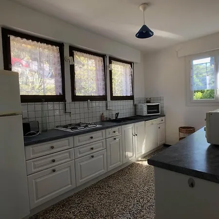 Villa Lavandou Vue Mer Et Dépendance *