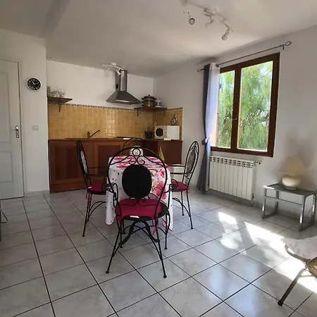 Willa Lavandou Vue Mer Et Dependance Le Lavandou